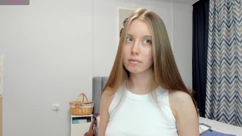 Kira online show from 12/13/24, 04:22