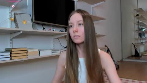 Kira online show from 03/16/26, 05:13