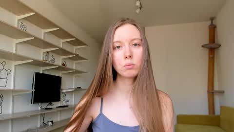 Kira online show from 03/21/26, 10:20