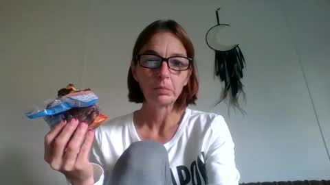 bamacpl80 online show from 11/08/25, 04:18