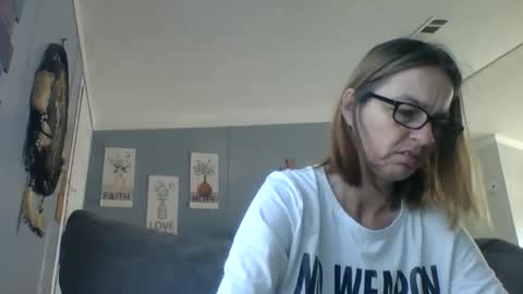 Snapshot of bamacpl80 chatting on 04/08/26, 01:11 bamacpl80 online show from 04/08/26, 01:11