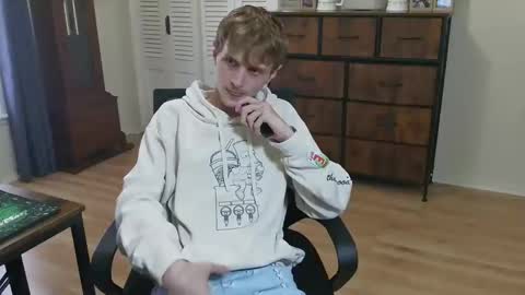 Snapshot of bambam1400 chatting on 09/29/25, 06:13 bambam1400 online show from 09/29/25, 06:13