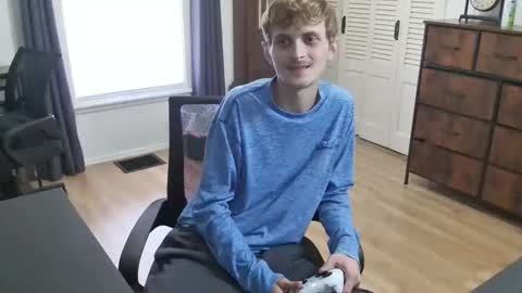 Snapshot of bambam1400 chatting on 10/09/25, 05:55 bambam1400 online show from 10/09/25, 05:55