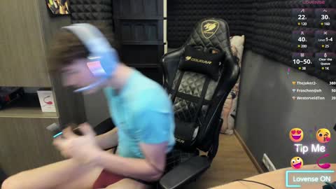 Snapshot of bambelbye chatting on 12/14/24, 08:08 Gaz online show from 12/14/24, 08:08