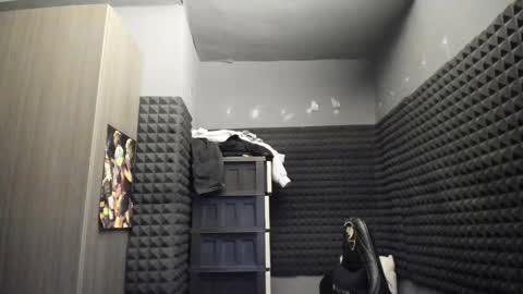 Snapshot of bambelbye chatting on 12/15/24, 05:42 Gaz online show from 12/15/24, 05:42