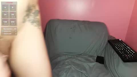 Snapshot of bambiandfriends chatting on 11/22/25, 12:53 bambi online show from 11/22/25, 12:53