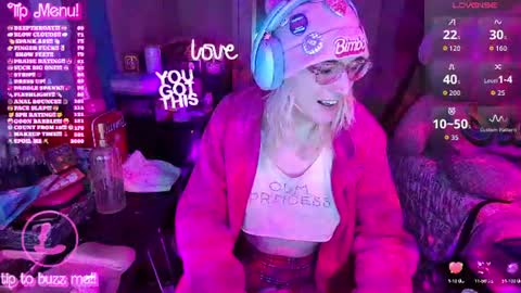 Snapshot of bambibimbosparkles chatting on 07/06/26, 03:03 Bambi Sparkles TS online show from 07/06/26, 03:03