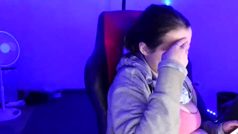 bambiboo8113 online show from 02/03/25, 08:02