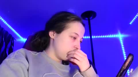 bambiboo8113 online show from 02/09/25, 03:53