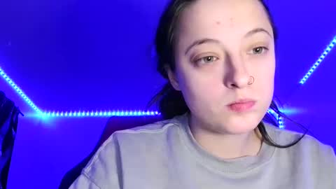 bambiboo8113 online show from 02/09/25, 07:38