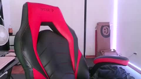 bambiboo8113 online show from 02/26/25, 07:27