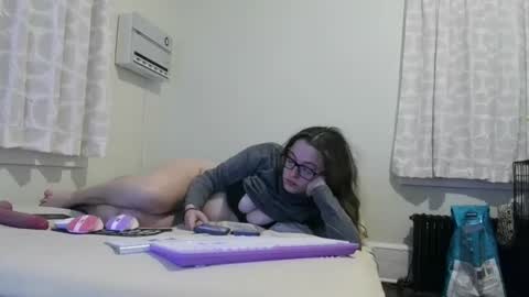 Snapshot of bambiboo8113 chatting on 12/03/25, 07:27 bambiboo8113 online show from 12/03/25, 07:27