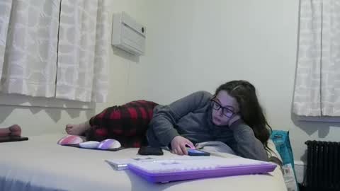 Snapshot of bambiboo8113 chatting on 12/04/25, 07:50 bambiboo8113 online show from 12/04/25, 07:50