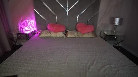 Snapshot of bambiliii chatting on 02/05/25, 01:04 Bambi online show from 02/05/25, 01:04