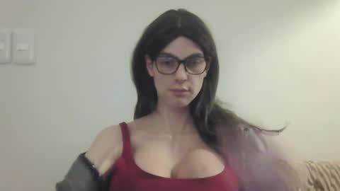 Bambi online show from 06/06/26, 08:57