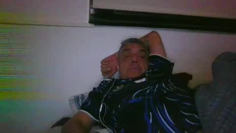 Snapshot of bambino6060 chatting on 07/01/26, 06:15 bambino6060 online show from 07/01/26, 06:15