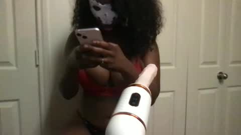 Snapshot of bambinokitt3n chatting on 12/15/24, 03:45 SABRINA - ADD SNAP FOR DAILY CONTENT online show from 12/15/24, 03:45