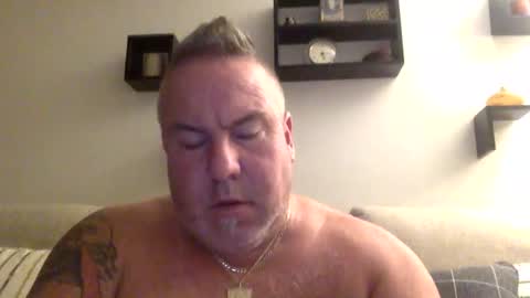 banana5289 online show from 11/02/25, 09:11