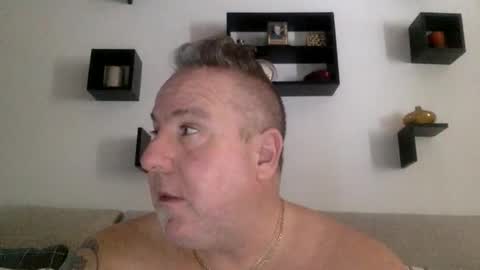 banana5289 online show from 02/24/26, 08:40