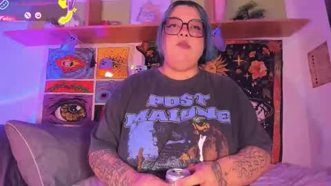 Snapshot of banana__squirt chatting on 10/21/25, 08:31 Ana  online show from 10/21/25, 08:31