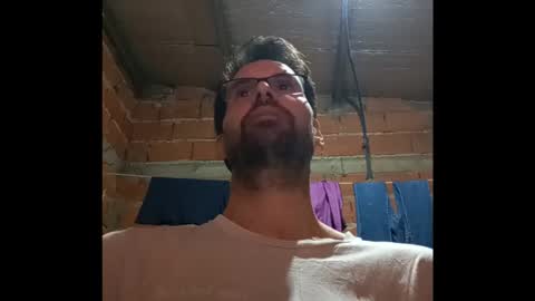 Snapshot of banana_argen_15 chatting on 03/15/26, 01:44 Ezequiel online show from 03/15/26, 01:44