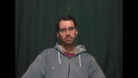 Snapshot of banana_argen_15 chatting on 04/13/26, 01:22 Ezequiel online show from 04/13/26, 01:22