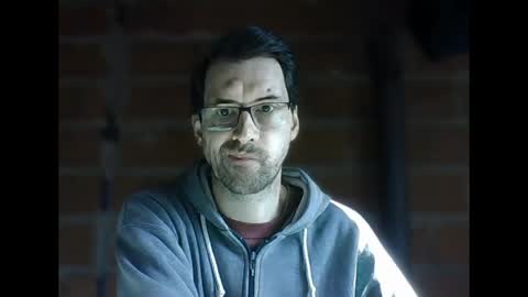 Snapshot of banana_argen_15 chatting on 04/13/26, 01:27 Ezequiel online show from 04/13/26, 01:27