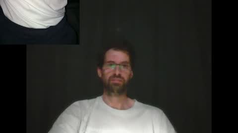 Snapshot of banana_argen_15 chatting on 04/27/26, 11:47 Ezequiel online show from 04/27/26, 11:47