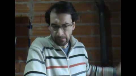 Snapshot of banana_argen_15 chatting on 06/18/26, 11:58 Ezequiel online show from 06/18/26, 11:58