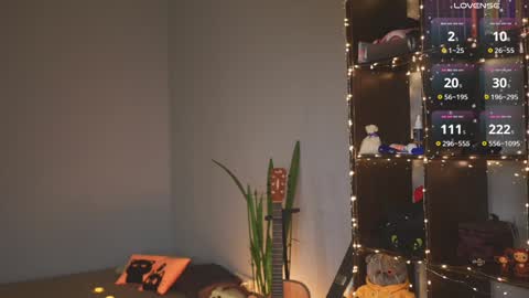 Ellen and  online show from 12/07/24, 07:05