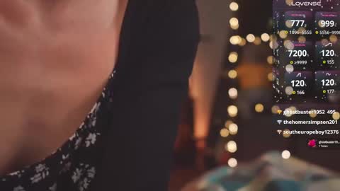 Ellen and  online show from 02/17/25, 05:43