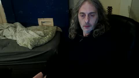 Snapshot of bangintoleather chatting on 04/02/26, 01:47 bangintoleather online show from 04/02/26, 01:47