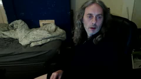 Snapshot of bangintoleather chatting on 05/03/26, 02:17 bangintoleather online show from 05/03/26, 02:17