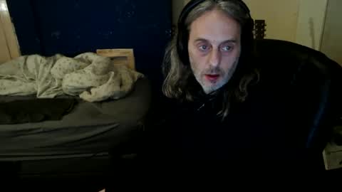 Snapshot of bangintoleather chatting on 05/08/26, 02:17 bangintoleather online show from 05/08/26, 02:17