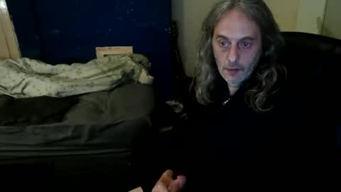 Snapshot of bangintoleather chatting on 06/05/26, 02:29 bangintoleather online show from 06/05/26, 02:29
