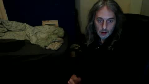 Snapshot of bangintoleather chatting on 06/08/26, 01:09 bangintoleather online show from 06/08/26, 01:09