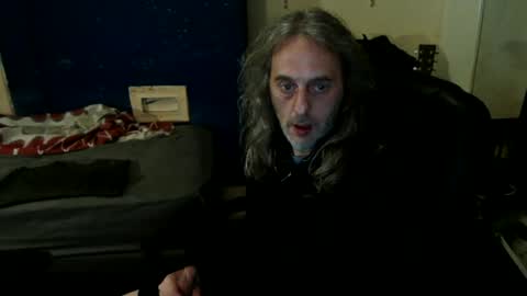 Snapshot of bangintoleather chatting on 07/03/26, 02:07 bangintoleather online show from 07/03/26, 02:07