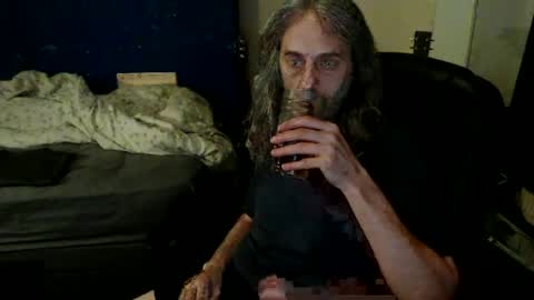 Snapshot of bangintoleather chatting on 07/04/26, 02:07 bangintoleather online show from 07/04/26, 02:07