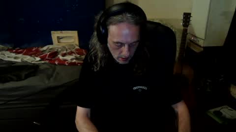 Snapshot of bangintoleather chatting on 07/10/26, 02:16 bangintoleather online show from 07/10/26, 02:16