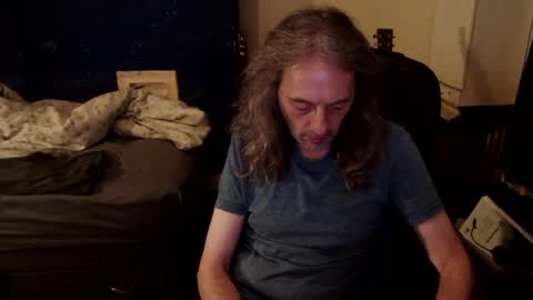 Snapshot of bangintoleather chatting on 07/28/26, 02:29 bangintoleather online show from 07/28/26, 02:29