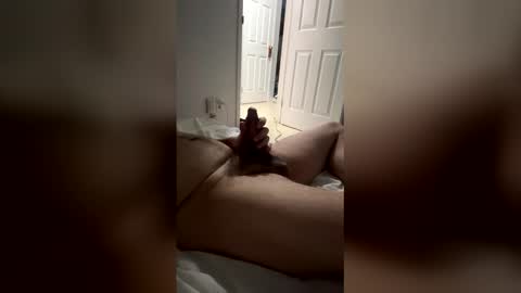 Snapshot of banirtrisco chatting on 02/07/26, 12:20 banirtrisco online show from 02/07/26, 12:20