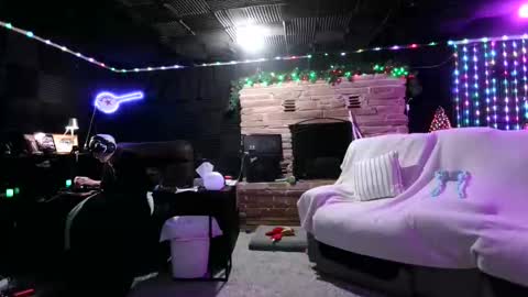 Snapshot of banjoey48 chatting on 01/12/26, 01:00 BANJOEY online show from 01/12/26, 01:00