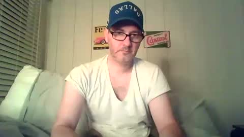 Jay online show from 10/31/25, 02:34