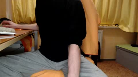       online show from 01/04/25, 11:06