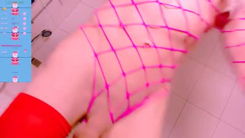 Snapshot of barbara_6_6_6 chatting on 12/14/25, 11:15 Barbara Blossom online show from 12/14/25, 11:15