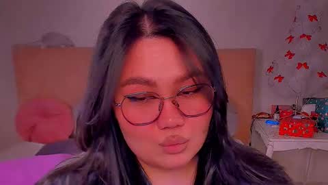 Barbie Kim online show from 02/11/25, 09:56