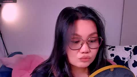 Barbie Kim online show from 04/08/26, 10:15