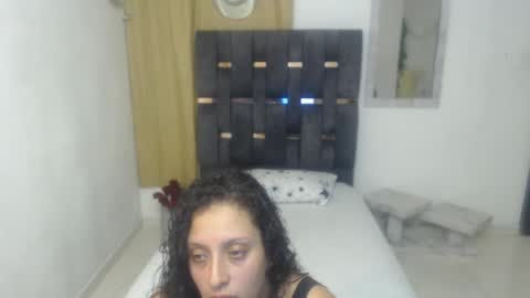 Snapshot of barbara_d_valencia chatting on 03/22/26, 03:15 barbara online show from 03/22/26, 03:15