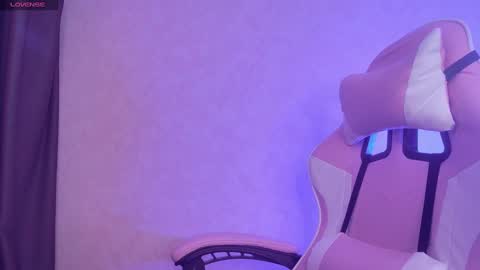 Snapshot of barbara_dennis chatting on 03/06/25, 08:52 barbara_dennis online show from 03/06/25, 08:52