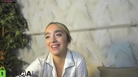 Snapshot of barbara_rogers chatting on 07/14/26, 10:21 Barbara online show from 07/14/26, 10:21